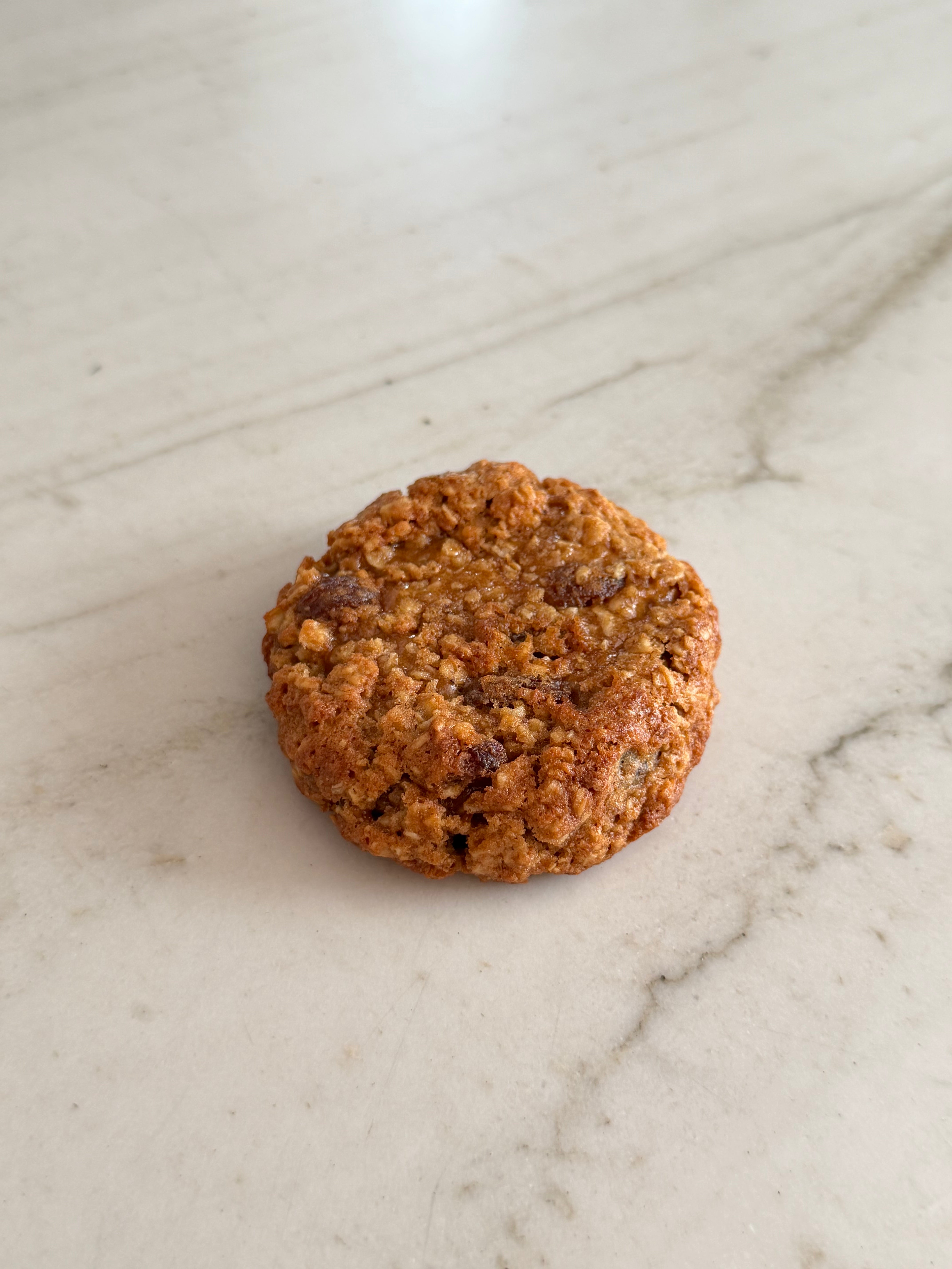 Oatmeal Raisins Cookie