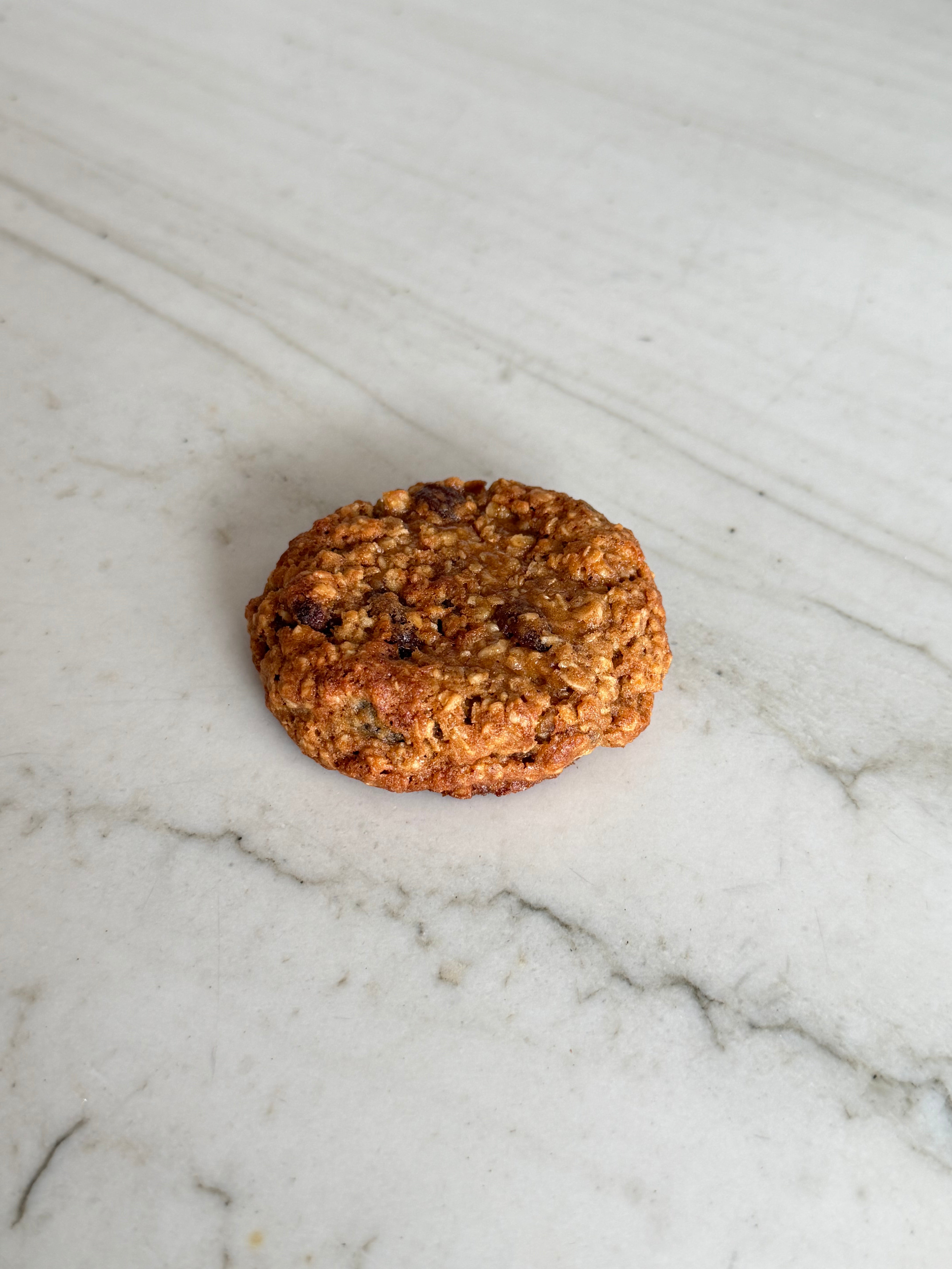 Oatmeal Raisins Cookie